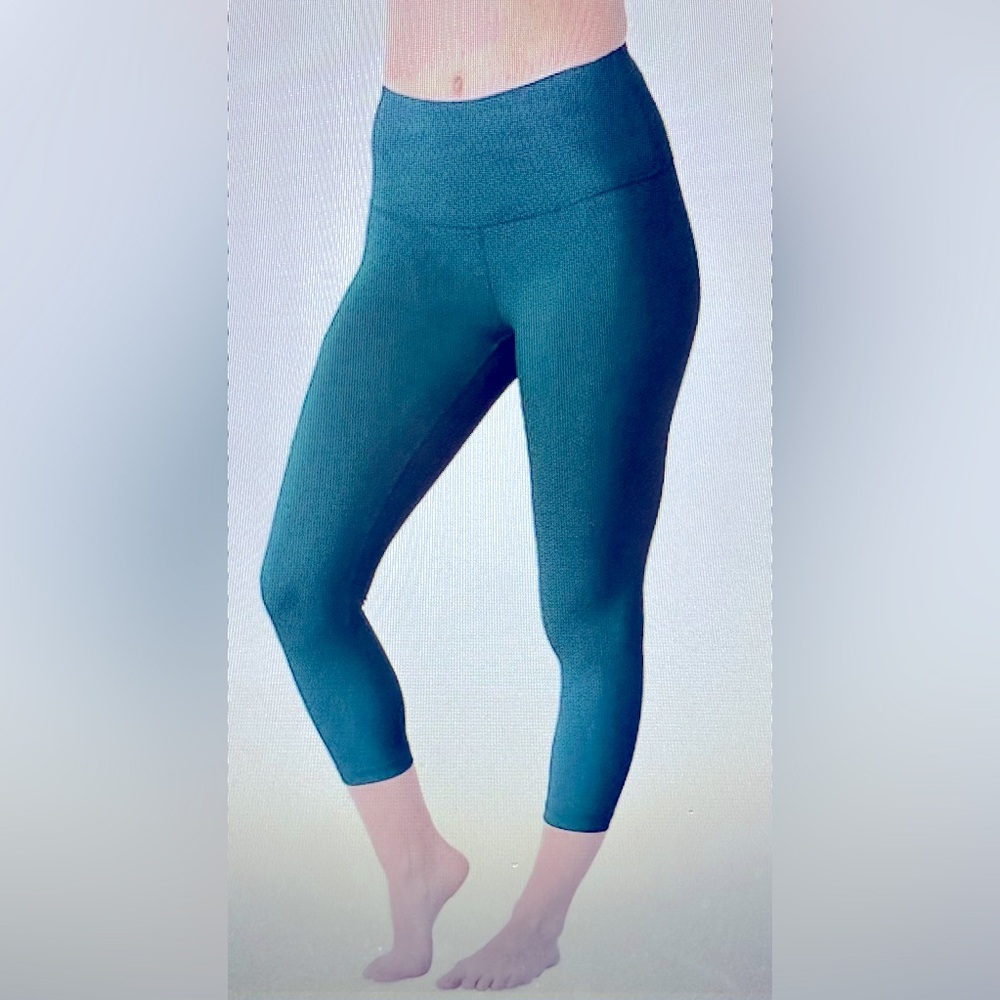 Yogalicious, Lux, size L, NWT, Everglade leggings